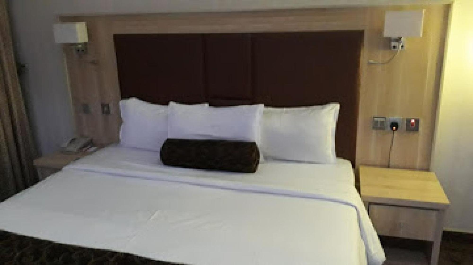 Room In Lodge - Nippon Grand Hotels Jabi Extérieur photo